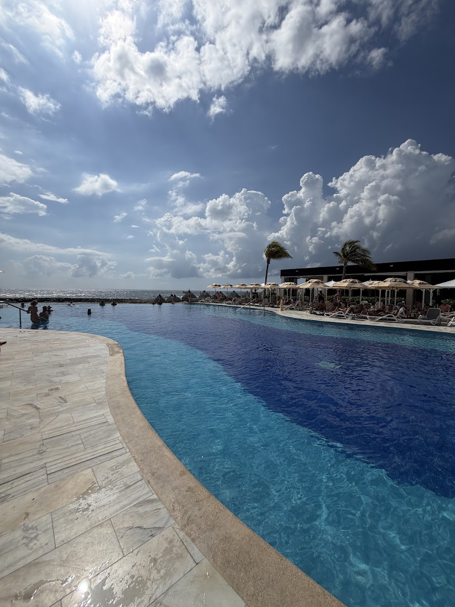 Bahia Principe Escape Tequila