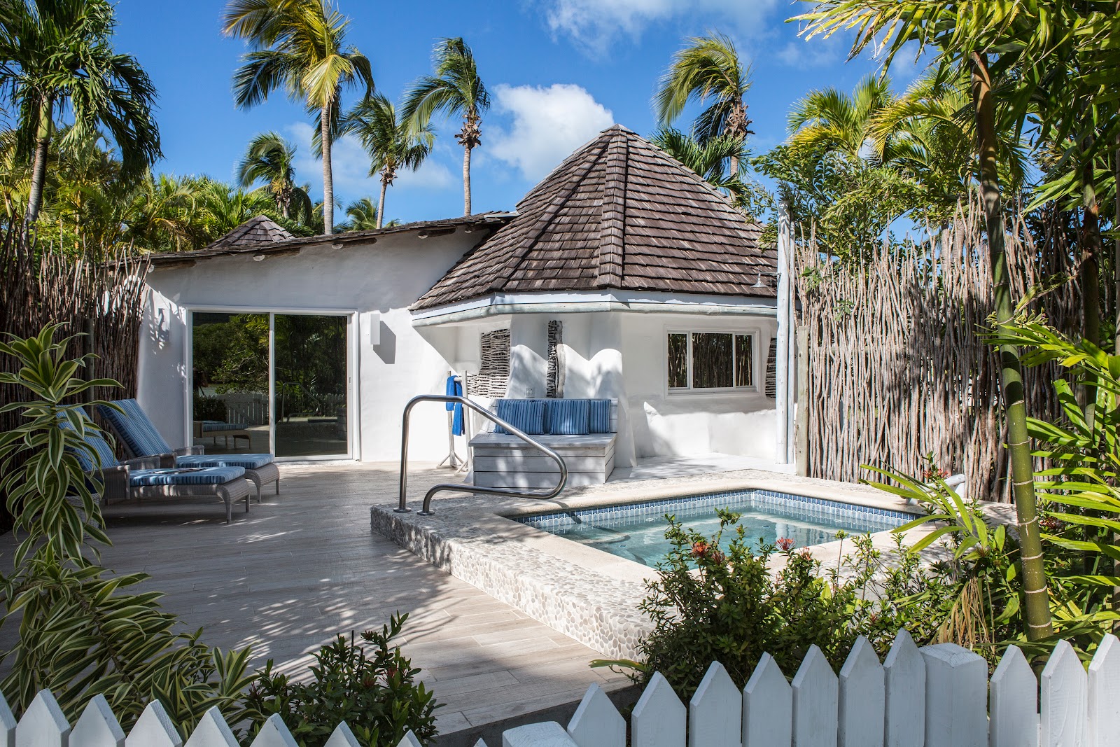Galley Bay Resort & Spa